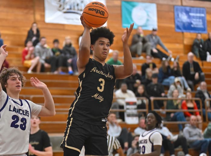 Archbishop Mitty vs Carlsbad Torrey Pines Holiday Classic December 29, 2023 Photo-Justin Fine86